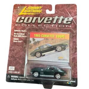 Johnny Lightning  Corvette Collection 1965 Corvette Coupe original packaging